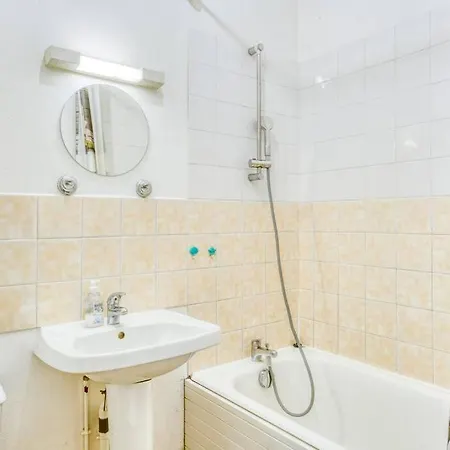 Peaceful In The Heart Of Apartment Caen